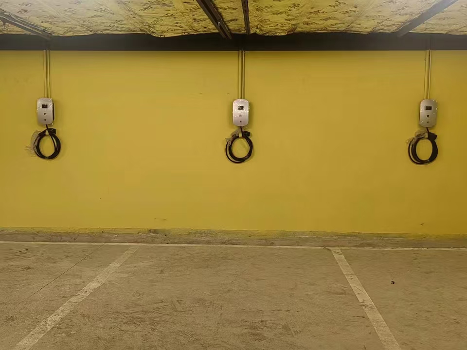 充電樁 家用 / 商用